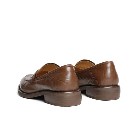 百丽复古褶皱乐福鞋女2025秋新真皮通勤平跟便士乐福鞋B2693CA5