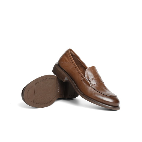 百丽复古褶皱乐福鞋女2025秋新真皮通勤平跟便士乐福鞋B2693CA5