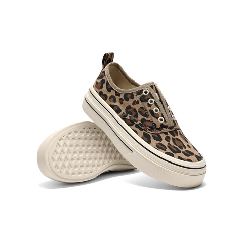 百丽简约百搭帆布鞋女2025秋新厚底便捷无系带休闲鞋B2699CM5