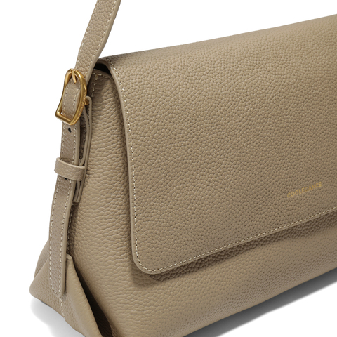 百丽包包女2025新商场同款牛皮质感通勤单肩斜挎小方包M8605DX5