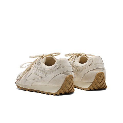 百丽复古时尚阿甘鞋女2025秋新拼接面薄底运动休闲鞋B2811CM5