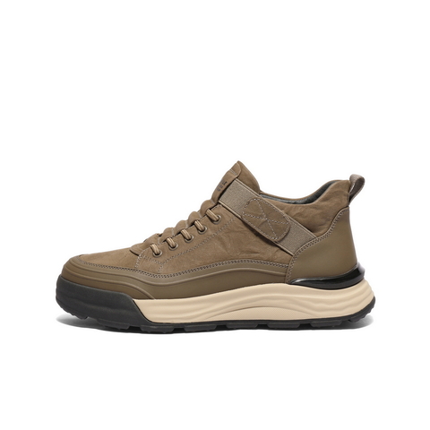 百丽高帮休闲板鞋男2025新款冬季商场同款厚底套脚工装鞋8WQ01DD5