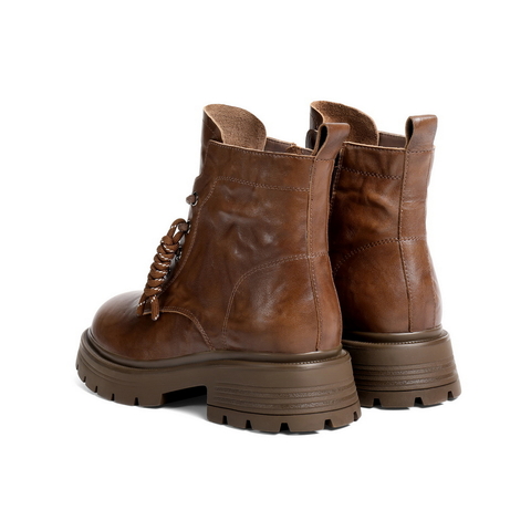 百丽复古质感抓皱面马丁靴女2025冬新商场同款真皮短靴E4W1DDD5