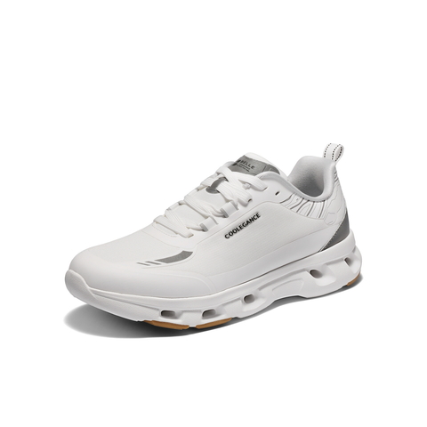 百丽户外休闲健步鞋男2025新秋商场款镂空厚底跑步运动鞋8XH01CM5