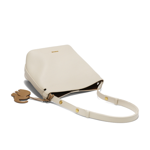 百丽包女25商场同款水桶包X7258AX5