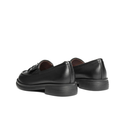 百丽复古蝴蝶结乐福鞋女2025秋新商场同款真皮便士乐福鞋E8L1DCA5