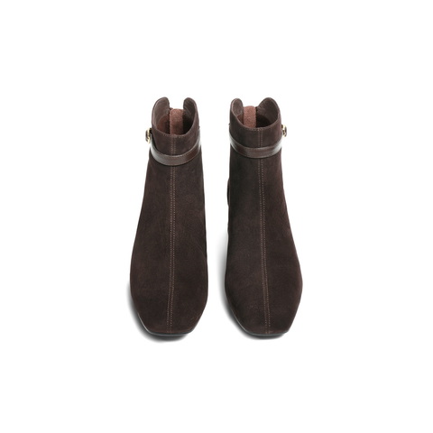 百丽复古绒面时装靴女2025冬新商场同款真皮气质优雅短靴BBW44DD5