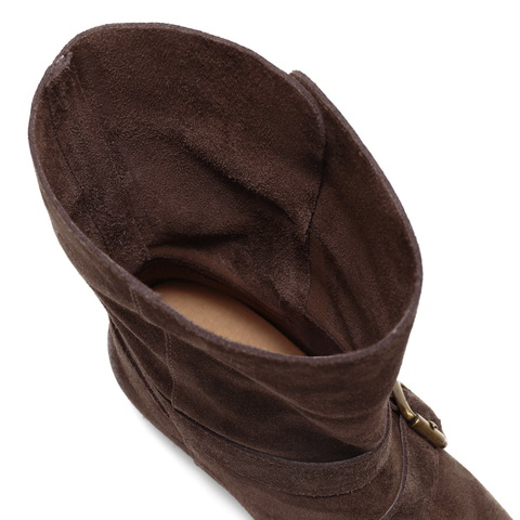 百丽复古擦色时装靴女2025冬新商场同款柔软时尚西部靴BFB62DS5