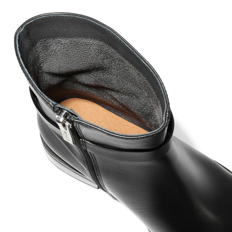 百丽复古百搭时装靴女2025冬新商场同款真皮搭扣气质短靴3QF48DD5