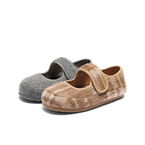 百丽毛毡绒面勃肯鞋女2025秋新平底魔术贴可爱玛丽珍鞋B2700CQ5