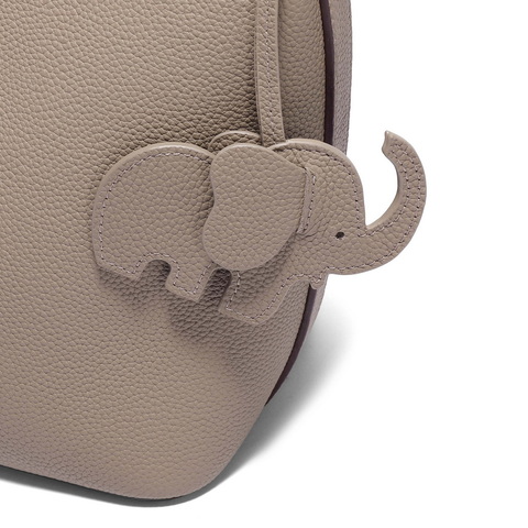 百丽包女25商场同款水桶包X7258AX5