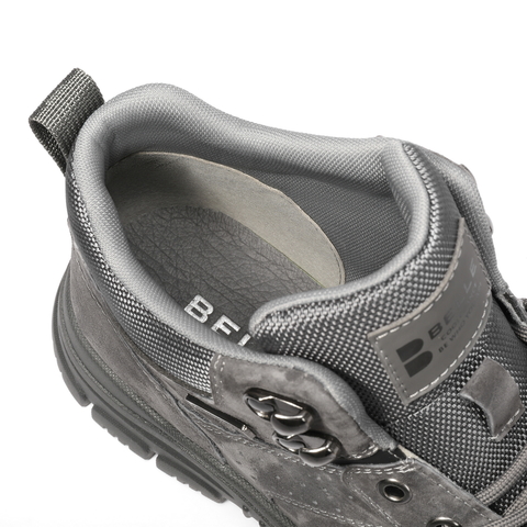 百丽户外休闲工装靴男靴2025新款冬季厚底马丁靴短靴加绒A2229DD5