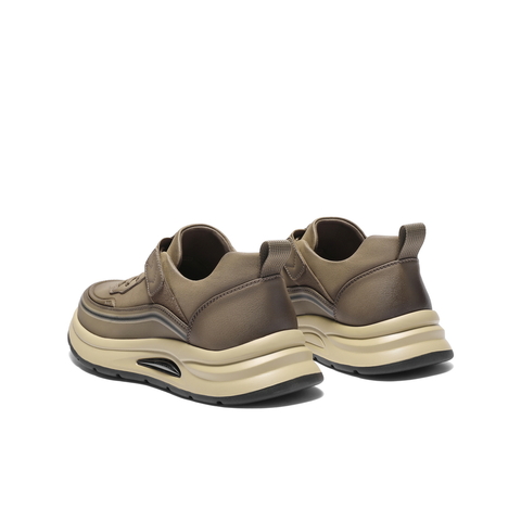 百丽厚底增高休闲运动鞋男2025新款冬舒适套脚户外工装鞋L6017DM5