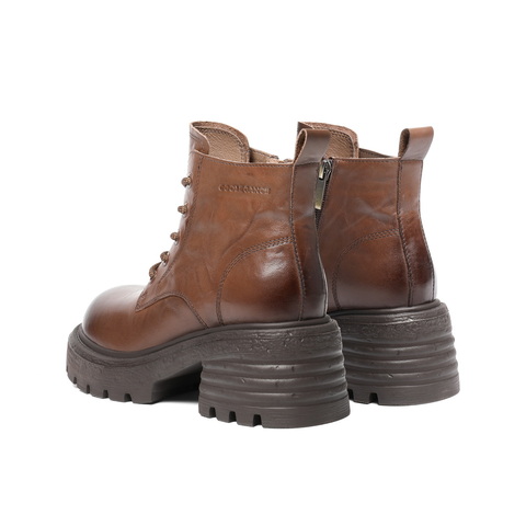 百丽复古擦色马丁靴女2025冬新商场同款真皮厚底休闲短靴B2942DD5