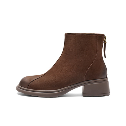 百丽复古擦色时装靴女2025冬新气质百搭粗跟增高短靴B2910DD5