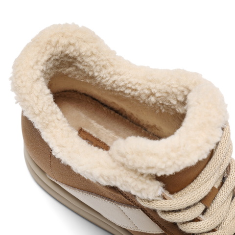 百丽复古撞色高帮休闲鞋女2025冬新商场同款加绒保暖板鞋E5J1DDD5