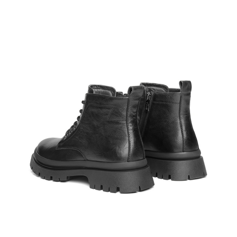 百丽潮搭休闲靴男2025冬新商场同款牛皮革褶皱马丁靴加绒8CQ01DD5