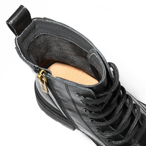 百丽时尚串珠马丁靴女2025冬新抓皱真皮厚底增高休闲短靴B2940DD5