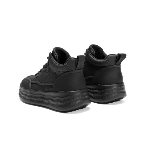 百丽小众波浪底高帮休闲鞋女2025冬新商场同款百搭休闲靴E6H1DDD5