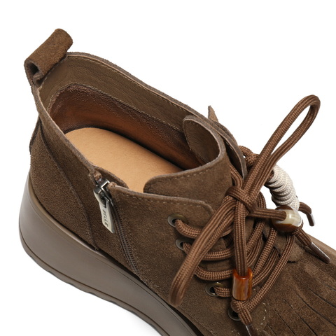 百丽复古流苏串珠马丁靴女2025冬新厚底增高休闲短靴B2951DM5