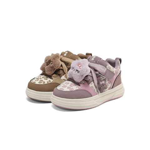 百丽撞色星星板鞋女童2025冬新商场同款舒适休闲鞋25670D85