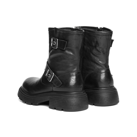 百丽复古抓皱马丁靴女2025冬新质感真皮时尚皮带扣短靴B2959DD5