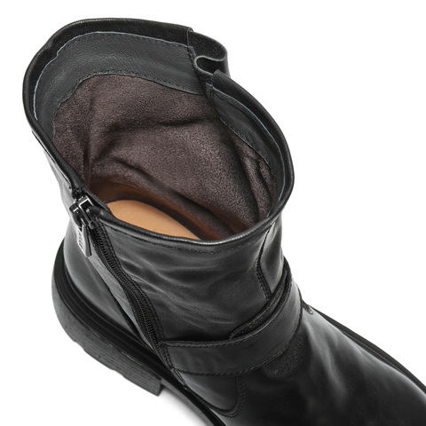 百丽复古抓皱马丁靴女2025冬新质感真皮时尚皮带扣短靴B2959DD5