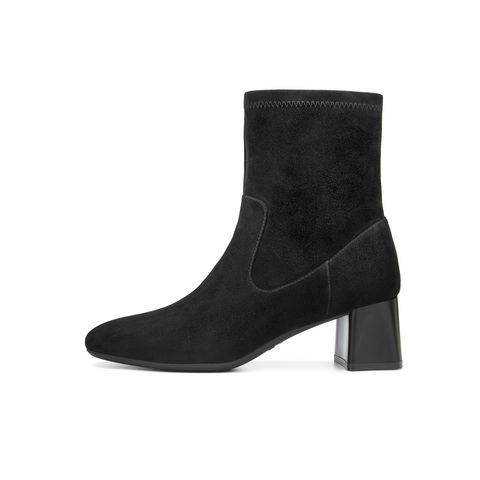 百丽简约气质时装靴女2025冬新真皮优雅高跟通勤短靴B2944DZ5