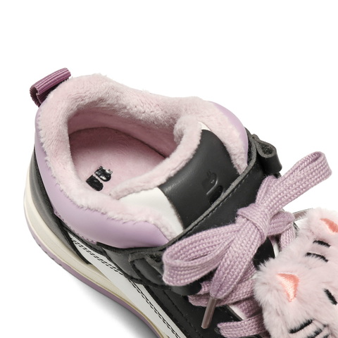 百丽时尚撞色高帮板鞋女童2025冬新商场同款绒毛球休闲鞋82130D85