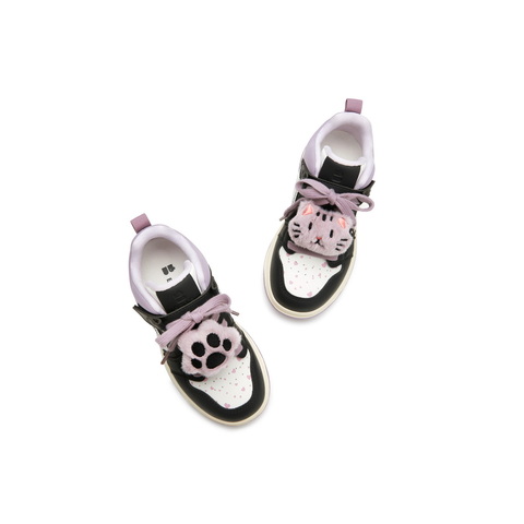 百丽时尚撞色高帮板鞋女童2025冬新商场同款绒毛球休闲鞋82130D85