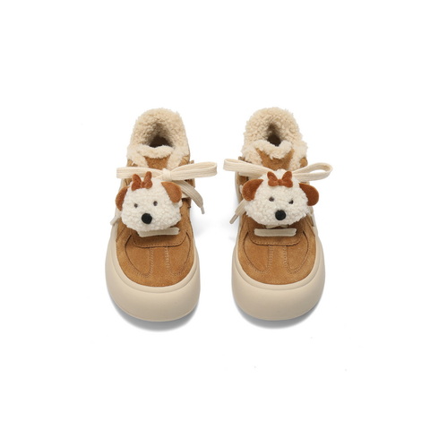 百丽复古童趣板鞋女童2025冬新商场同款毛绒饰扣休闲鞋66586D85