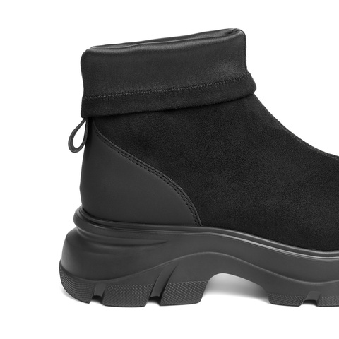 百丽厚底增高弹力靴女25冬新复古绒面防撞头弹力短靴E4V2DDZ5