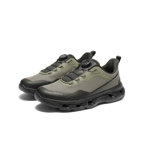 百丽户外休闲健步鞋男2025新秋旋钮扣镂空厚底跑步运动鞋A2208CM5