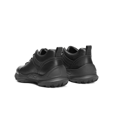 百丽高帮休闲运动鞋男2025新冬商场款牛皮革厚底保暖短靴8ZR01DD5