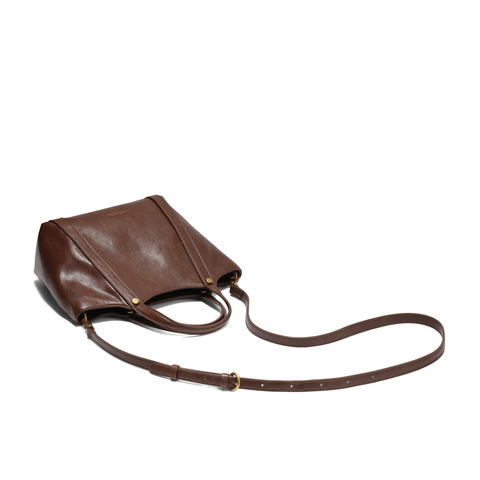 百丽包包女2025冬季新款时尚慵懒菜篮子单肩斜挎托特包X2071DX5