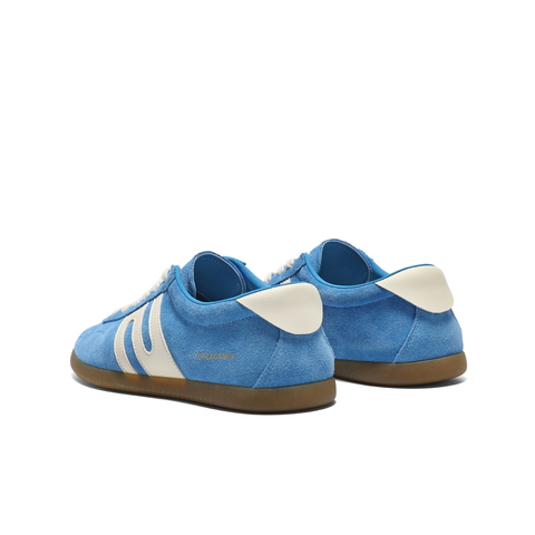 百丽时尚撞色休闲板鞋男2026新款春商场款复古潮搭德训鞋8ZE01AM6