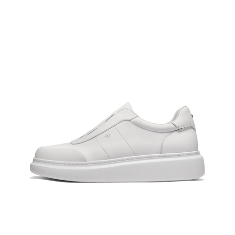 百丽时尚百搭小白鞋男2026新款春牛皮革厚底增高休闲板鞋D5R04AM6