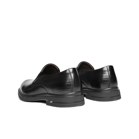 百丽一脚蹬商务鞋男士2026新款春季商场款牛皮革正装皮鞋8YJ02AM6