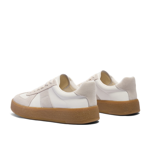 百丽潮搭休闲小白鞋男鞋2026春新复古运动德训鞋撞色板鞋A1703AM6