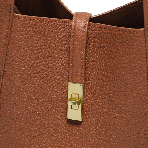 百丽包女2025冬新商场同款真皮通勤菜篮子单肩斜挎手提包BL878AX6