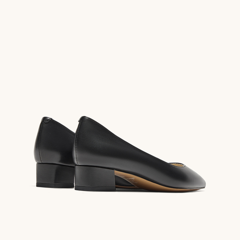 HGK25春季简约舒适尖头粗根百搭通勤浅口单鞋女WAI01AQ5