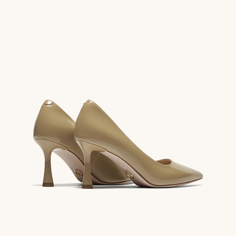 HGK26春经典小蹦床小牛漆皮单鞋WAK01AQ6