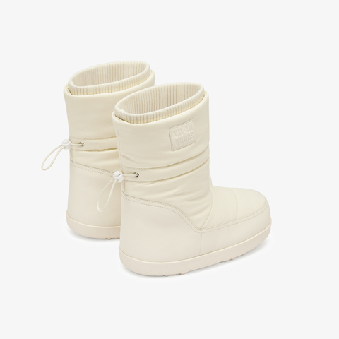 73hours女鞋可爱浓度2024冬季新品纯色厚底圆头短筒雪地靴