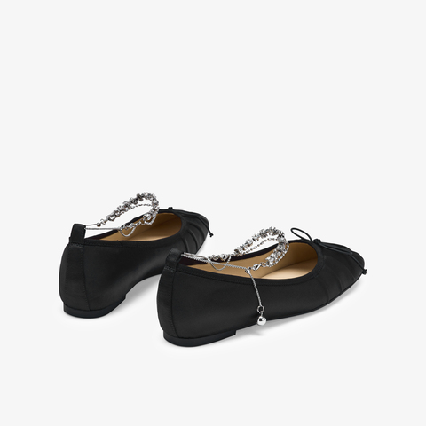 73hours女鞋秀场笔记2025秋季新品圆头平底纯色平跟单鞋