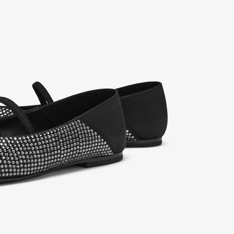 73hours女鞋镜头跟随2025秋季新品纯色尖头平底单鞋