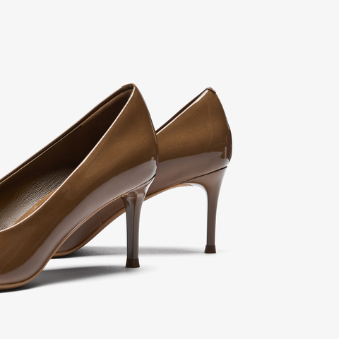 73hours女鞋都会节奏2025秋季新品细跟尖头纯色高跟单鞋