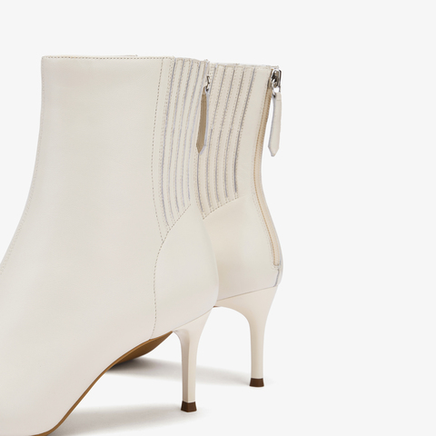 73hours女鞋OOTW2025冬季新品尖头细跟纯色时装靴