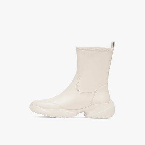 73hours女鞋马斯卡彭2025冬季新品纯色圆头厚底时装靴