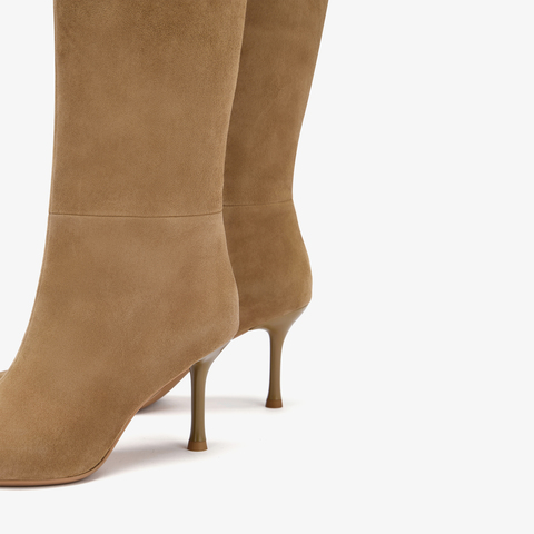 73hours女鞋看展日2025冬季新品尖头细跟纯色时装靴