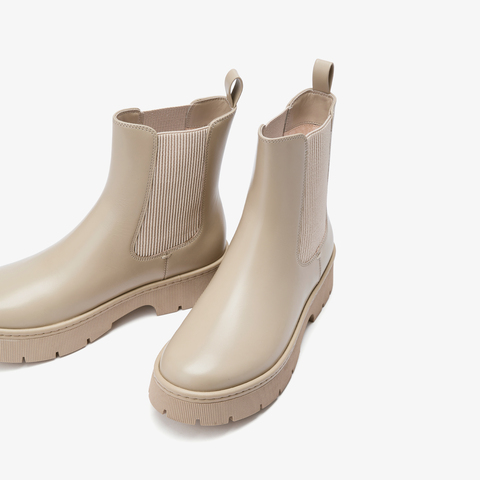 73hours女鞋飞行日记2025冬季新品方跟圆头纯色切尔西靴